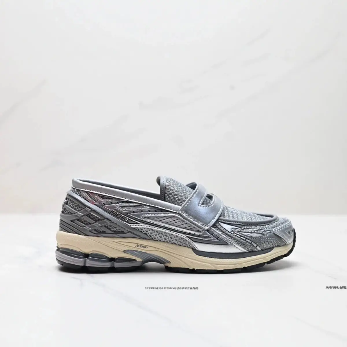 New Balance Chunky Sneakers [6 styles] 2